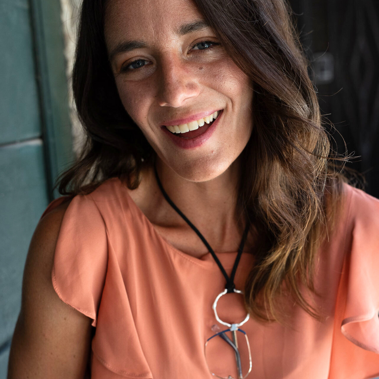 Amore Italia HALO Luxe Luce eyewear holder