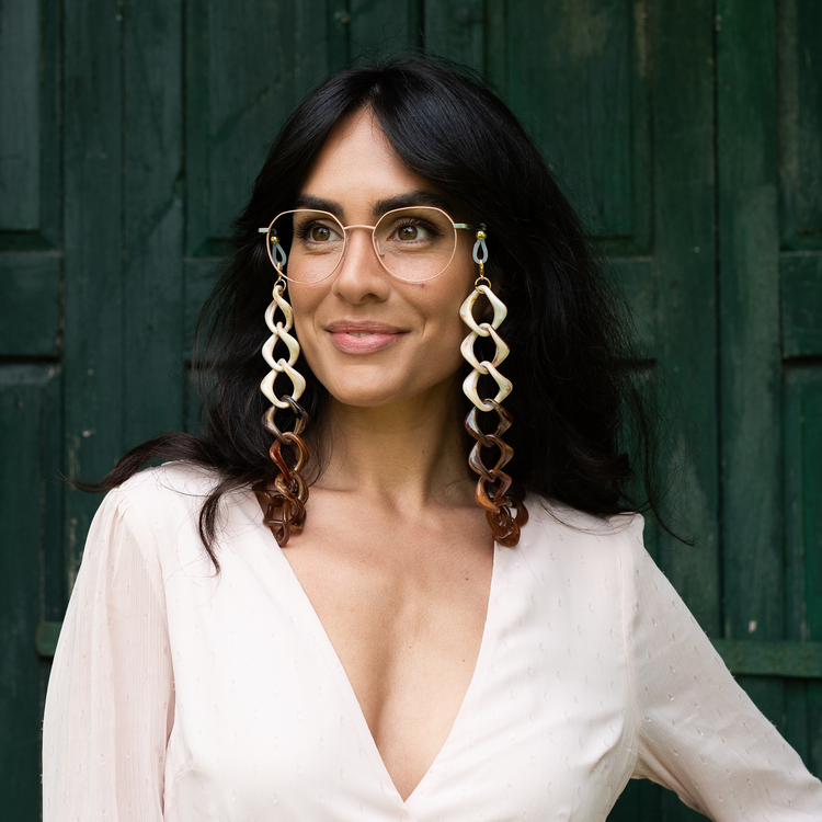 Amore Italia VITA eyewear chain